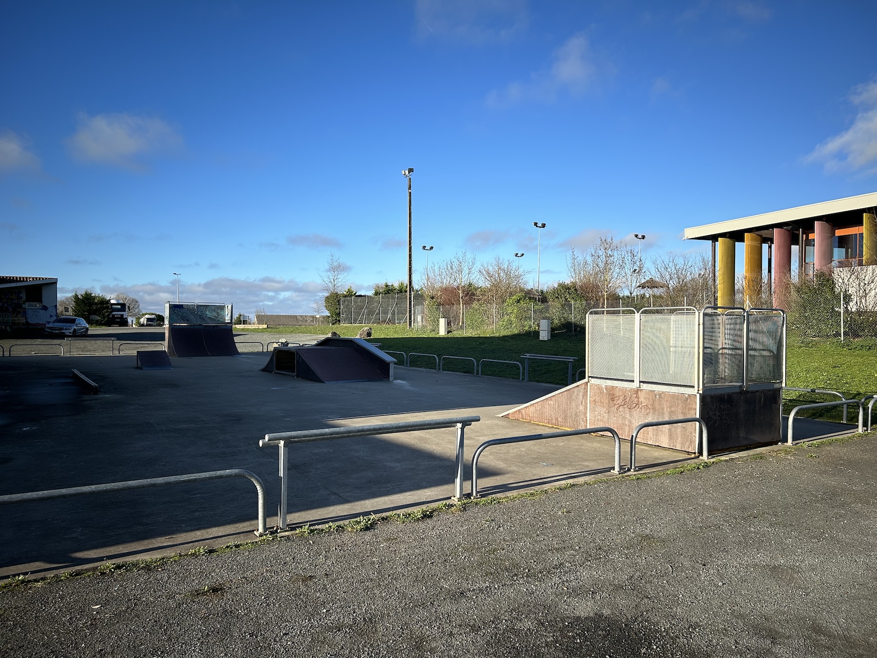 Mauzé sur le Mignon Skatepark